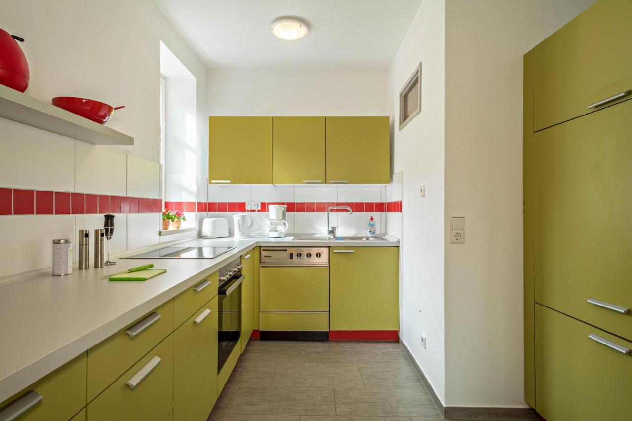 Ferienwohnung Am Schloss Heiligenborn Extérieur photo